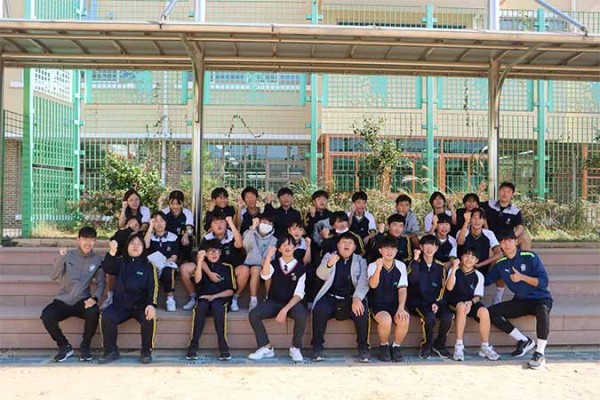 59e9984cfa61fcaa719f89dd40df15b1_1731473971_1825.jpg
